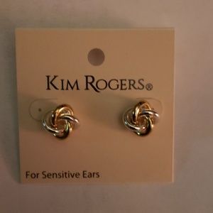 Kim Roger's earrings